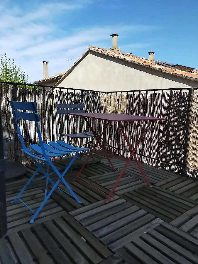 Purani Apartment Jonquieres  France